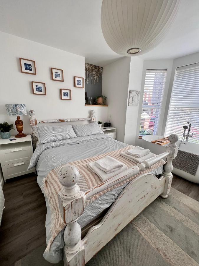 Sandy Feet Retreat Exmouth Dış mekan fotoğraf